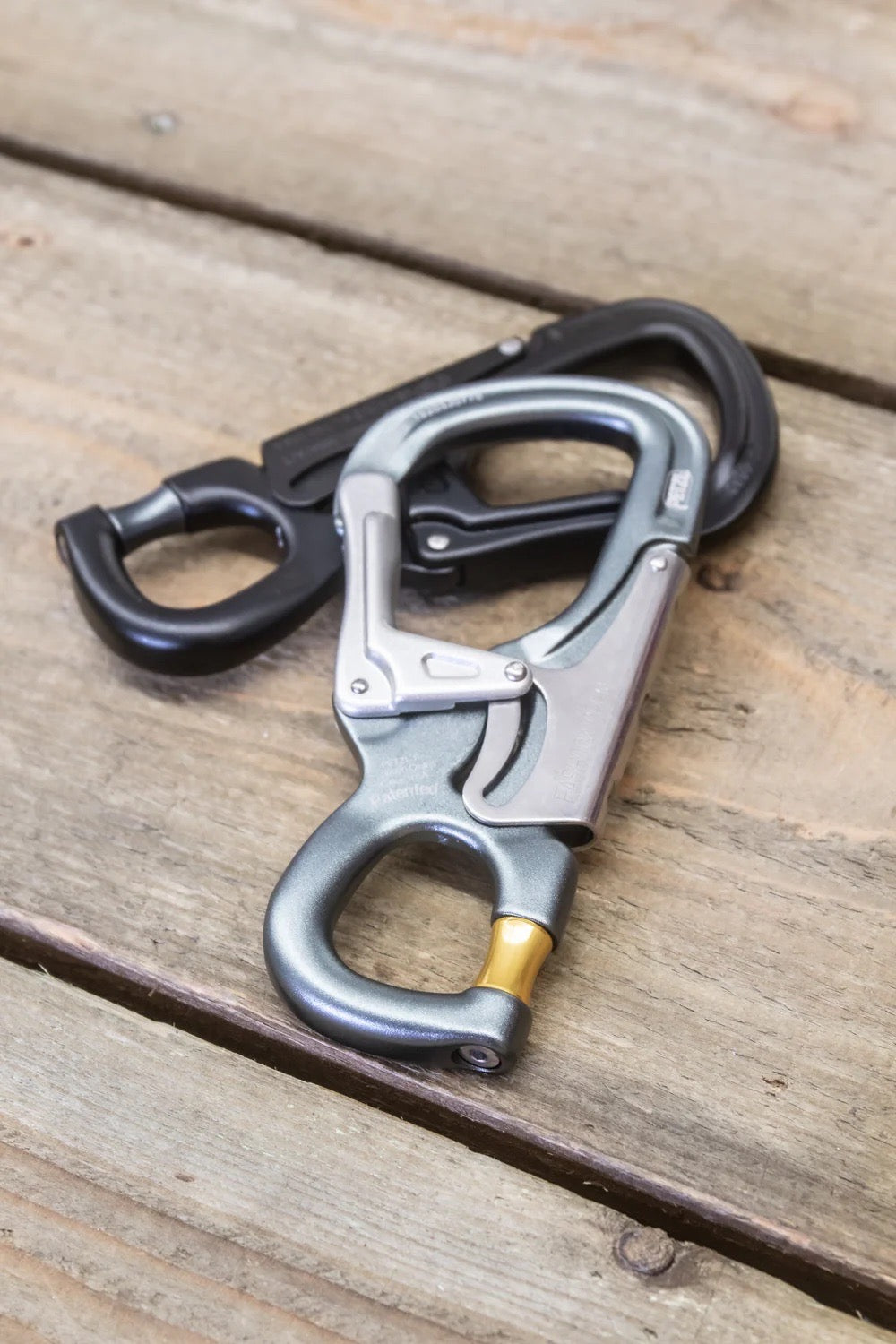 PETZL® Eashook Open Connector